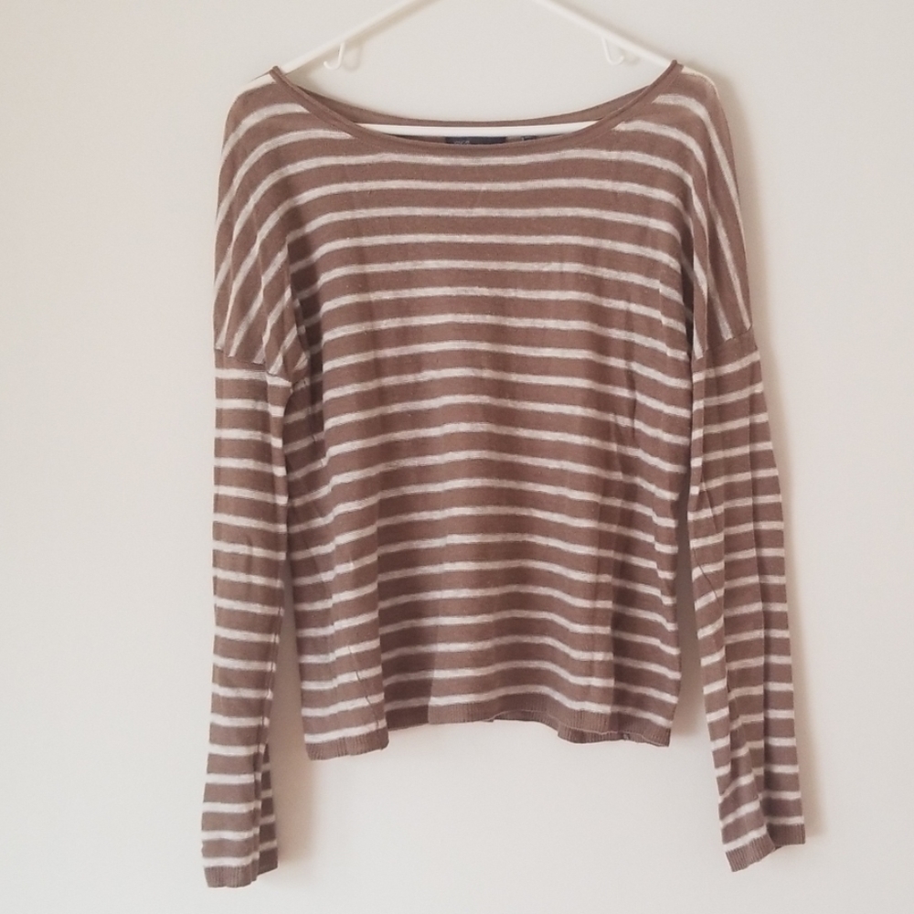 Vince 100% Linen sweater